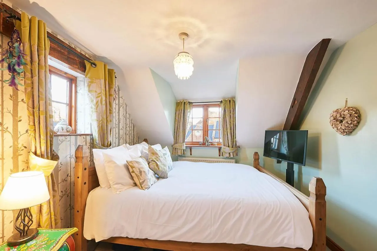 Host & Stay - Oldcorn Cottage Whitby Apartment