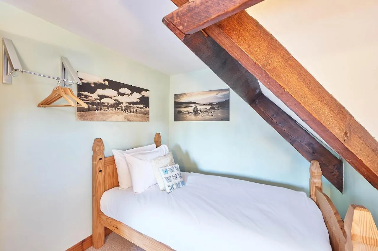 Host & Stay - Oldcorn Cottage Whitby United Kingdom
